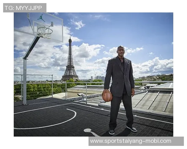 老詹广告策略引发热议张佳玮质疑乔丹是否会如此炒作 老詹广告策略引发热议张佳玮质疑乔丹是否会如此炒作