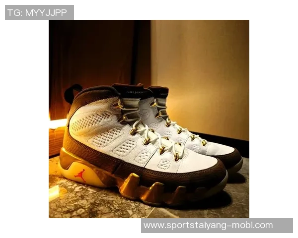 阿德巴约生涯第九年穿AJ9计划从22年起媒体日穿对应赛季鞋款